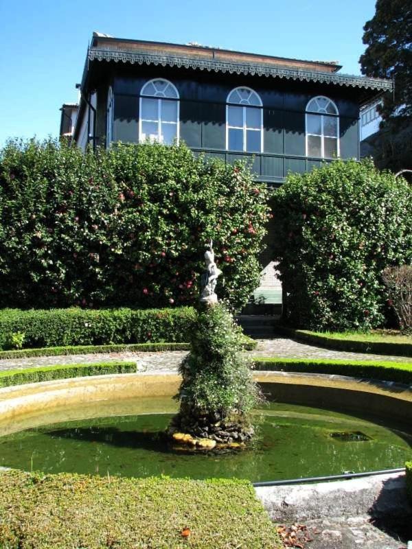 Casa Dos Lagos - Turismo De Couette-café 4*