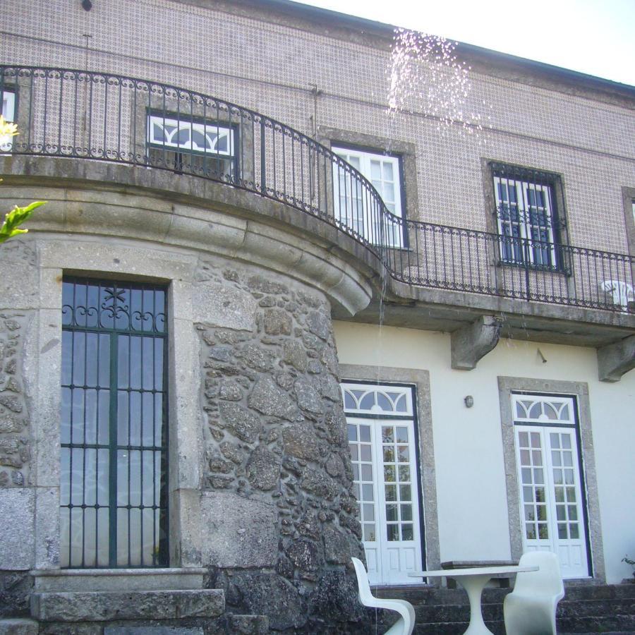 Casa Dos Lagos - Turismo De Couette-café 4*
